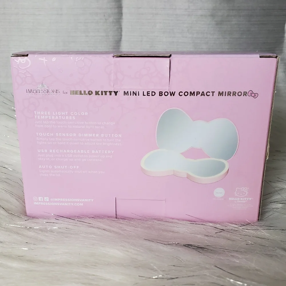 IMPRESSIONS FOR HELLO KITTY mini LED pink compact bow mirror